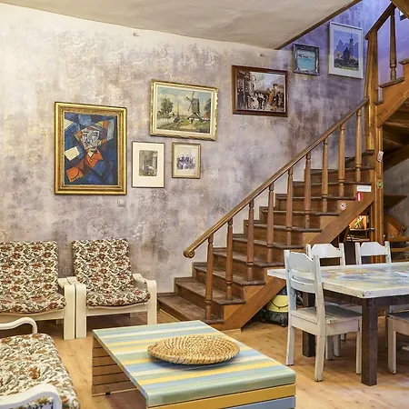 Rooster Hostel