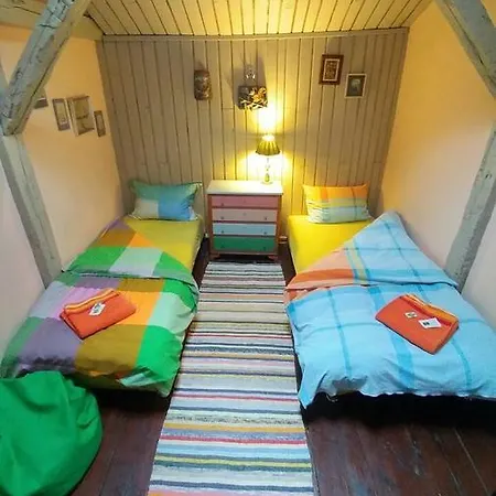 Hostel Rooster
