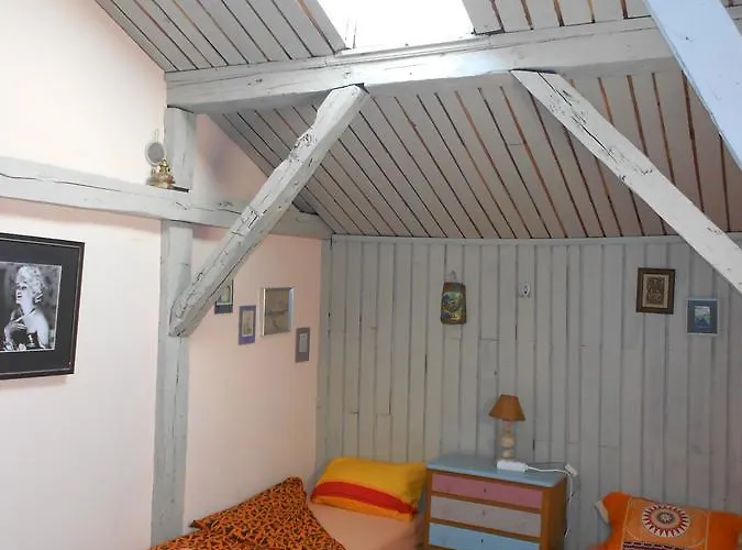 Rooster אכסניה וליקו טורנובו